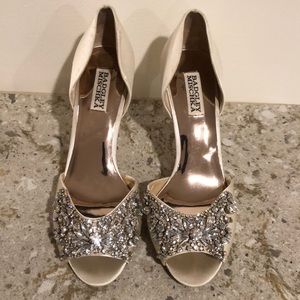 Badgely Mischka Heels
